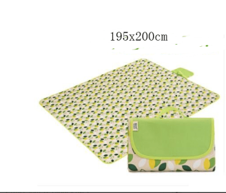 Picnic Mat - Flight Leaves Pattern 195x200cm